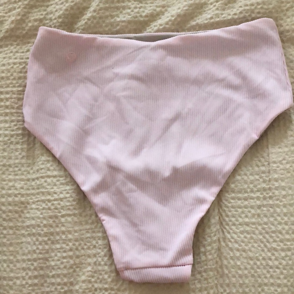 Lululemon swim bottoms